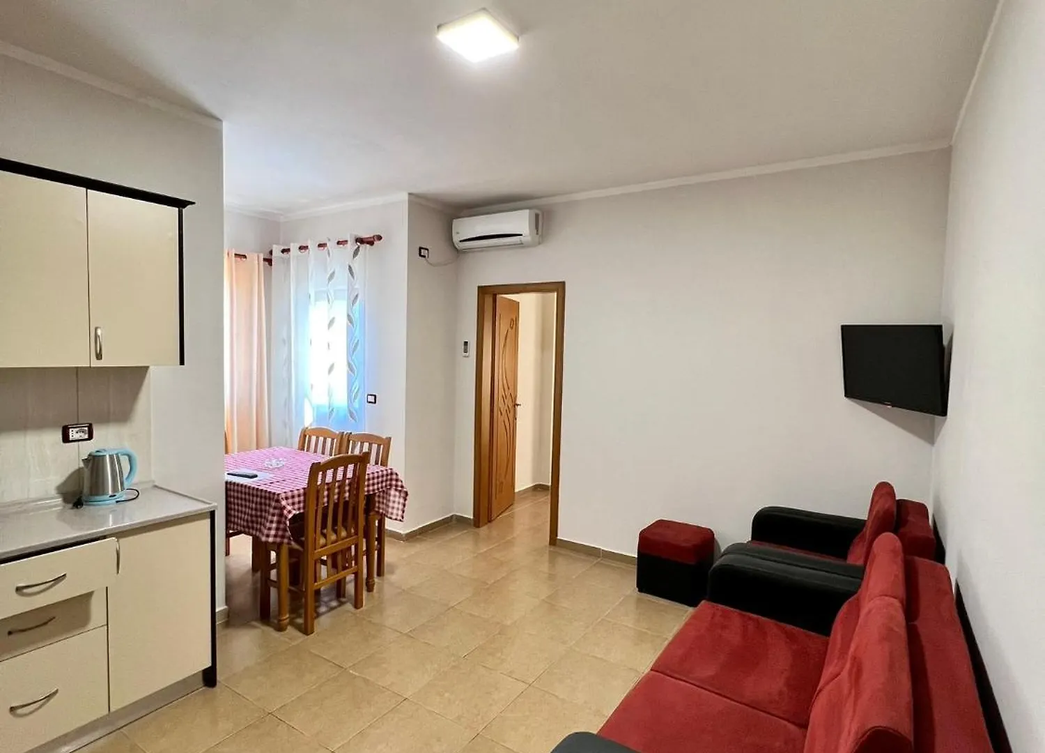 Ξενοδοχείο με διαμερίσματα Kamberi Hotel & Apartments Velipojë