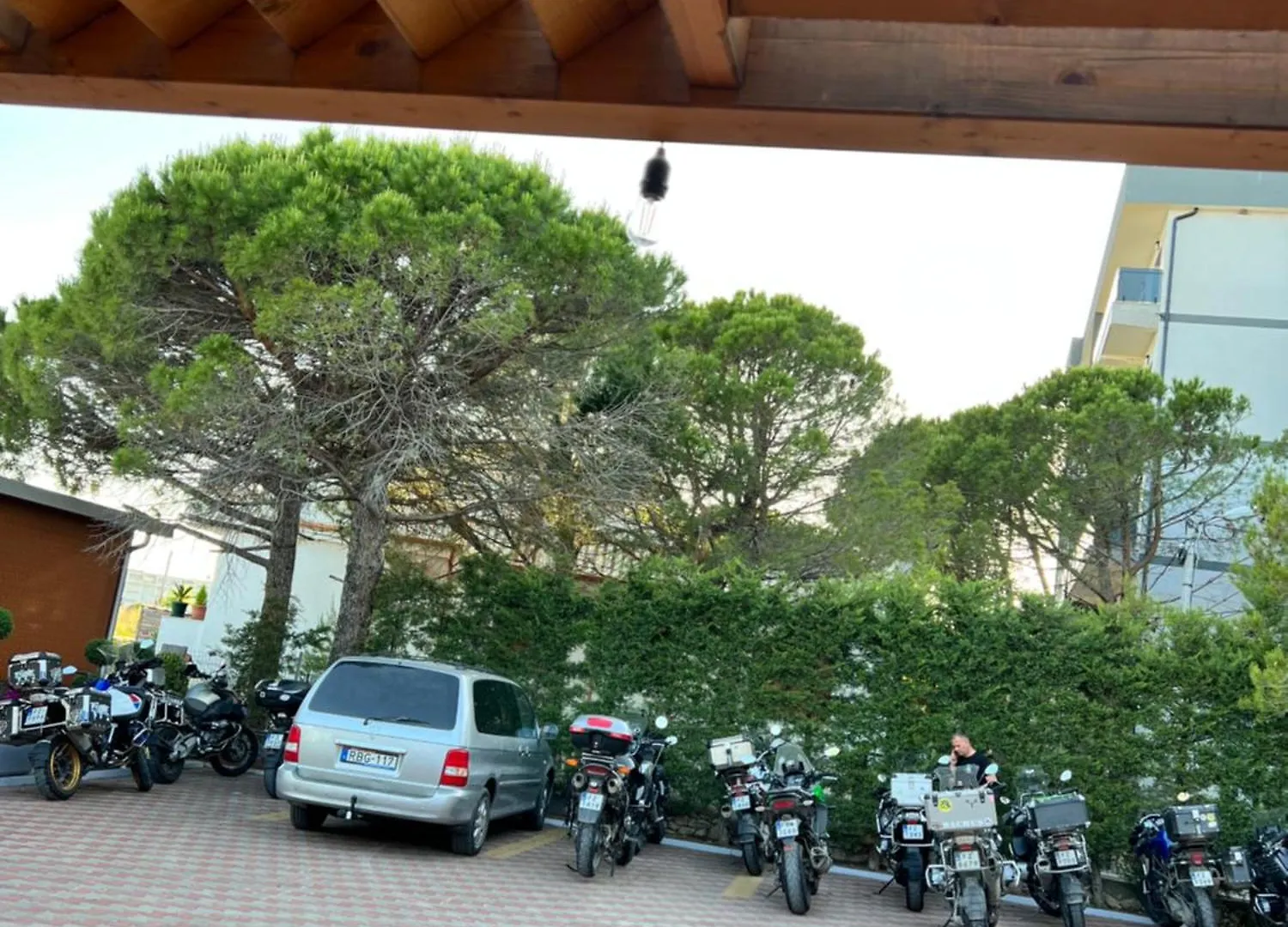 Kamberi Hotel & Apartments Velipojë 0*,  Αλβανία