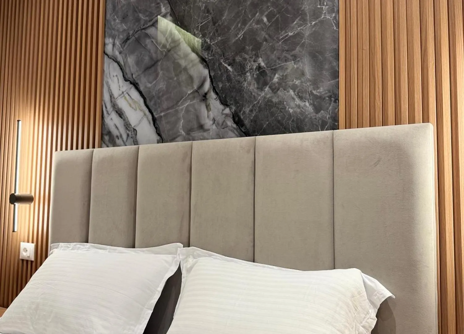 Ξενοδοχείο με διαμερίσματα Kamberi Hotel & Apartments Velipojë Αλβανία